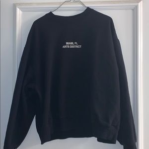 MIAMI ARTS DISTRICT OVERSIZED BLACK SWEATSHIRT MED
